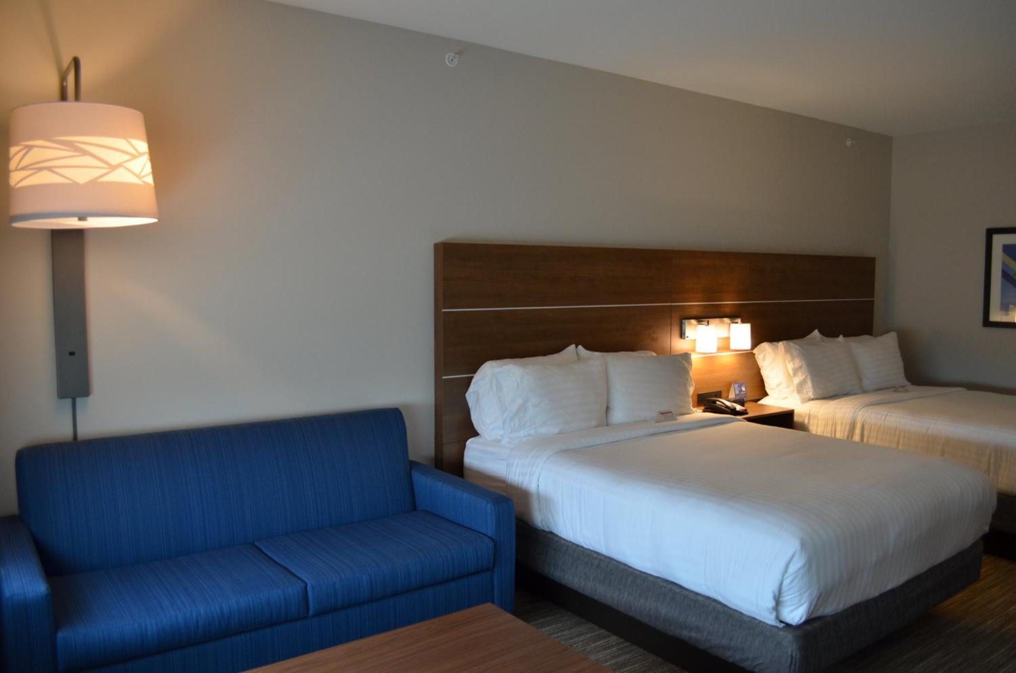 Holiday Inn Express & Suites - Charlotte Ne - University Area, An Ihg Hotel Eksteriør billede